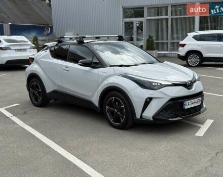 Сірий Тойота C-HR, об'ємом двигуна 1.99 л та пробігом 95 тис. км за 27300 $, фото 1 на Automoto.ua