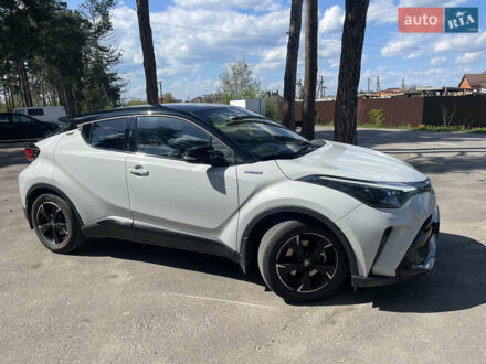 Серый Тойота C-HR, объемом двигателя 1.99 л и пробегом 20 тыс. км за 33500 $, фото 1 на Automoto.ua