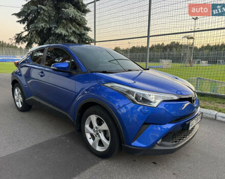 Синий Тойота C-HR, объемом двигателя 1.2 л и пробегом 70 тыс. км за 17500 $, фото 4 на Automoto.ua