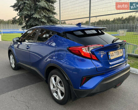 Синий Тойота C-HR, объемом двигателя 1.2 л и пробегом 70 тыс. км за 17500 $, фото 18 на Automoto.ua