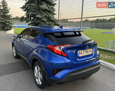 Синий Тойота C-HR, объемом двигателя 1.2 л и пробегом 70 тыс. км за 17500 $, фото 19 на Automoto.ua