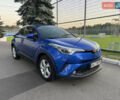 Синий Тойота C-HR, объемом двигателя 1.2 л и пробегом 70 тыс. км за 17500 $, фото 1 на Automoto.ua