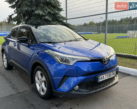 Синий Тойота C-HR, объемом двигателя 1.2 л и пробегом 75 тыс. км за 17300 $, фото 9 на Automoto.ua