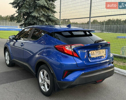Синий Тойота C-HR, объемом двигателя 1.2 л и пробегом 70 тыс. км за 17500 $, фото 22 на Automoto.ua