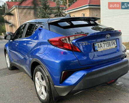 Синий Тойота C-HR, объемом двигателя 1.2 л и пробегом 75 тыс. км за 17300 $, фото 15 на Automoto.ua