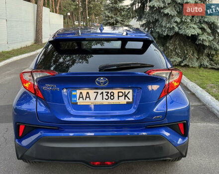 Синий Тойота C-HR, объемом двигателя 1.2 л и пробегом 70 тыс. км за 17500 $, фото 23 на Automoto.ua