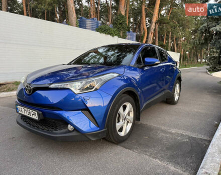 Синий Тойота C-HR, объемом двигателя 1.2 л и пробегом 70 тыс. км за 17500 $, фото 11 на Automoto.ua