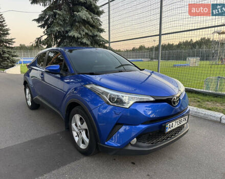 Синий Тойота C-HR, объемом двигателя 1.2 л и пробегом 70 тыс. км за 17500 $, фото 6 на Automoto.ua