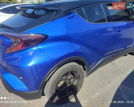 Синій Тойота C-HR, об'ємом двигуна 1.2 л та пробігом 1 тис. км за 18000 $, фото 10 на Automoto.ua