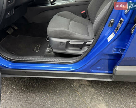 Синій Тойота C-HR, об'ємом двигуна 1.99 л та пробігом 108 тис. км за 18489 $, фото 31 на Automoto.ua