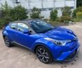 Синий Тойота C-HR, объемом двигателя 2 л и пробегом 123 тыс. км за 15500 $, фото 1 на Automoto.ua