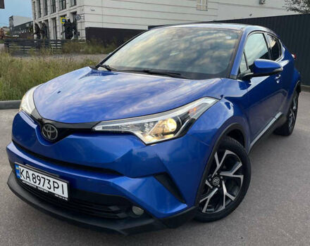 Синий Тойота C-HR, объемом двигателя 1.99 л и пробегом 126 тыс. км за 16999 $, фото 2 на Automoto.ua