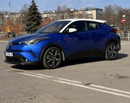 Синій Тойота C-HR, об'ємом двигуна 1.99 л та пробігом 90 тис. км за 17500 $, фото 2 на Automoto.ua