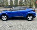 Синий Тойота C-HR, объемом двигателя 1.2 л и пробегом 105 тыс. км за 17500 $, фото 7 на Automoto.ua