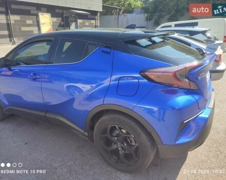 Синій Тойота C-HR, об'ємом двигуна 1.2 л та пробігом 1 тис. км за 18000 $, фото 13 на Automoto.ua