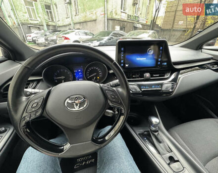 Синій Тойота C-HR, об'ємом двигуна 1.99 л та пробігом 108 тис. км за 18489 $, фото 39 на Automoto.ua