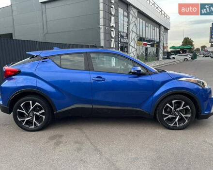 Синий Тойота C-HR, объемом двигателя 1.99 л и пробегом 126 тыс. км за 16999 $, фото 7 на Automoto.ua