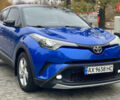 Синий Тойота C-HR, объемом двигателя 1.2 л и пробегом 105 тыс. км за 17500 $, фото 1 на Automoto.ua