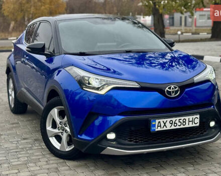 Синий Тойота C-HR, объемом двигателя 1.2 л и пробегом 105 тыс. км за 17500 $, фото 9 на Automoto.ua