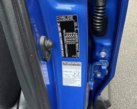 Синій Тойота C-HR, об'ємом двигуна 1.99 л та пробігом 108 тис. км за 18489 $, фото 32 на Automoto.ua