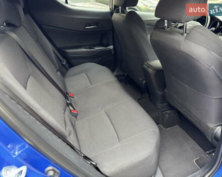 Синій Тойота C-HR, об'ємом двигуна 1.99 л та пробігом 108 тис. км за 18489 $, фото 17 на Automoto.ua