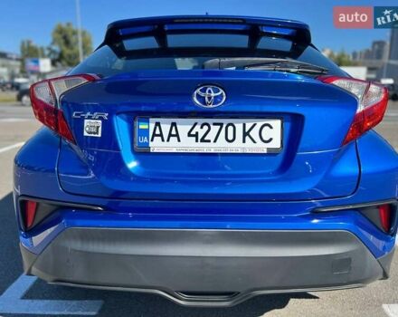 Синий Тойота C-HR, объемом двигателя 1.99 л и пробегом 59 тыс. км за 16700 $, фото 8 на Automoto.ua