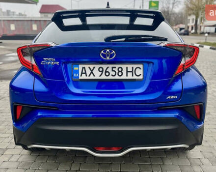 Синий Тойота C-HR, объемом двигателя 1.2 л и пробегом 105 тыс. км за 17500 $, фото 4 на Automoto.ua