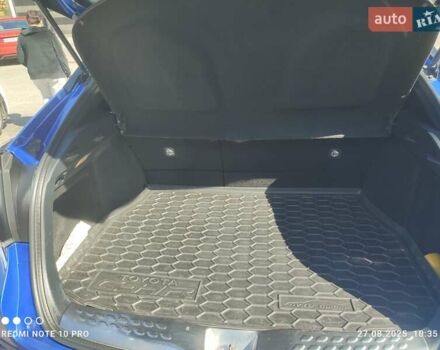 Синій Тойота C-HR, об'ємом двигуна 1.2 л та пробігом 1 тис. км за 18000 $, фото 7 на Automoto.ua