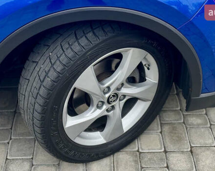 Синий Тойота C-HR, объемом двигателя 1.2 л и пробегом 105 тыс. км за 17500 $, фото 12 на Automoto.ua