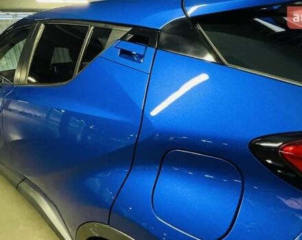 Синий Тойота C-HR, объемом двигателя 1.8 л и пробегом 79 тыс. км за 22600 $, фото 33 на Automoto.ua