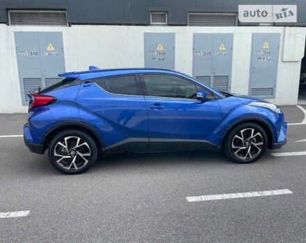 Синий Тойота C-HR, объемом двигателя 2 л и пробегом 62 тыс. км за 23950 $, фото 1 на Automoto.ua