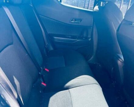 Синій Тойота C-HR, об'ємом двигуна 1.99 л та пробігом 101 тис. км за 20500 $, фото 6 на Automoto.ua