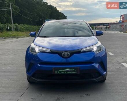 Синий Тойота C-HR, объемом двигателя 1.99 л и пробегом 101 тыс. км за 17490 $, фото 3 на Automoto.ua