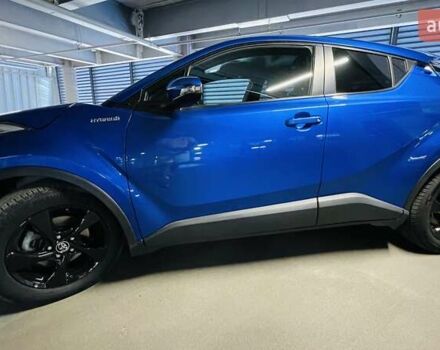 Синий Тойота C-HR, объемом двигателя 1.8 л и пробегом 79 тыс. км за 22600 $, фото 55 на Automoto.ua