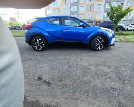 Синий Тойота C-HR, объемом двигателя 1.8 л и пробегом 150 тыс. км за 16600 $, фото 7 на Automoto.ua