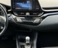 Синий Тойота C-HR, объемом двигателя 1.8 л и пробегом 79 тыс. км за 23200 $, фото 21 на Automoto.ua