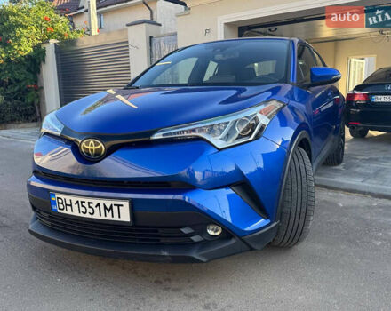 Синий Тойота C-HR, объемом двигателя 2 л и пробегом 113 тыс. км за 21300 $, фото 5 на Automoto.ua
