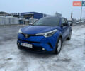 Тойота C-HR 2018 у Коломые на Automoto.ua Синій Тойота C-HR, об'ємом двигуна 1.99 л та пробігом 56 тис. км за 16300 $, фото 21 на Automoto.ua
