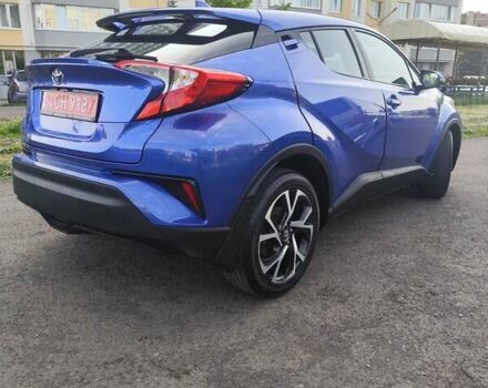 Синий Тойота C-HR, объемом двигателя 1.8 л и пробегом 150 тыс. км за 16600 $, фото 3 на Automoto.ua