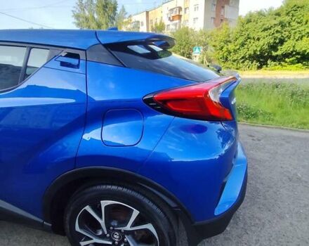 Синий Тойота C-HR, объемом двигателя 1.8 л и пробегом 150 тыс. км за 16600 $, фото 14 на Automoto.ua