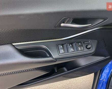 Синий Тойота C-HR, объемом двигателя 1.8 л и пробегом 79 тыс. км за 22600 $, фото 59 на Automoto.ua