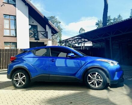 Синий Тойота C-HR, объемом двигателя 2 л и пробегом 102 тыс. км за 17500 $, фото 7 на Automoto.ua