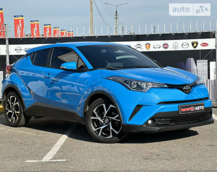 Синий Тойота C-HR, объемом двигателя 2 л и пробегом 101 тыс. км за 19999 $, фото 10 на Automoto.ua