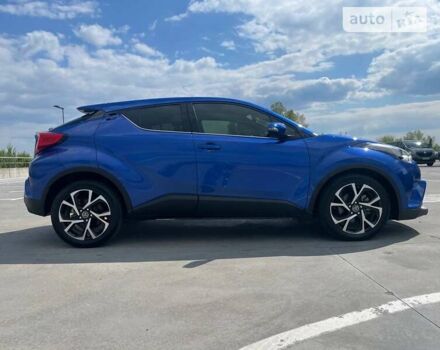 Синий Тойота C-HR, объемом двигателя 2 л и пробегом 62 тыс. км за 23950 $, фото 12 на Automoto.ua