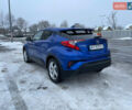 Тойота C-HR 2018 у Коломые на Automoto.ua Синій Тойота C-HR, об'ємом двигуна 1.99 л та пробігом 56 тис. км за 16300 $, фото 19 на Automoto.ua
