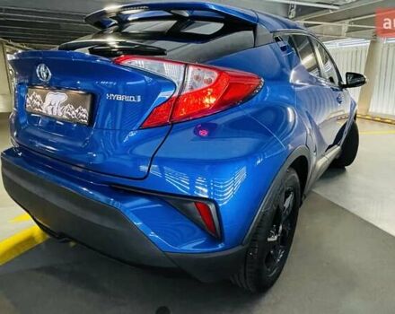 Синий Тойота C-HR, объемом двигателя 1.8 л и пробегом 79 тыс. км за 22600 $, фото 26 на Automoto.ua