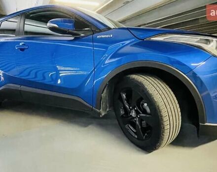 Синий Тойота C-HR, объемом двигателя 1.8 л и пробегом 79 тыс. км за 22900 $, фото 69 на Automoto.ua