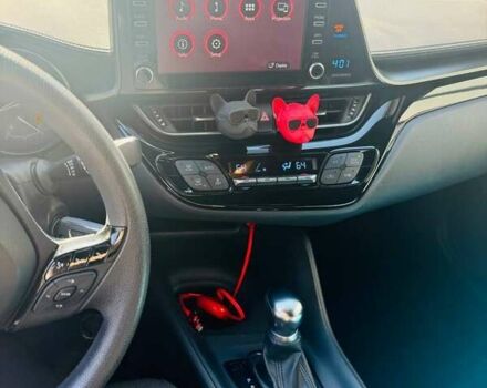 Синій Тойота C-HR, об'ємом двигуна 1.99 л та пробігом 101 тис. км за 20500 $, фото 5 на Automoto.ua
