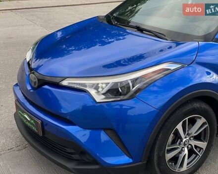 Синий Тойота C-HR, объемом двигателя 1.99 л и пробегом 101 тыс. км за 17490 $, фото 12 на Automoto.ua
