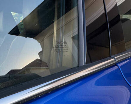 Синий Тойота C-HR, объемом двигателя 2 л и пробегом 113 тыс. км за 21300 $, фото 19 на Automoto.ua